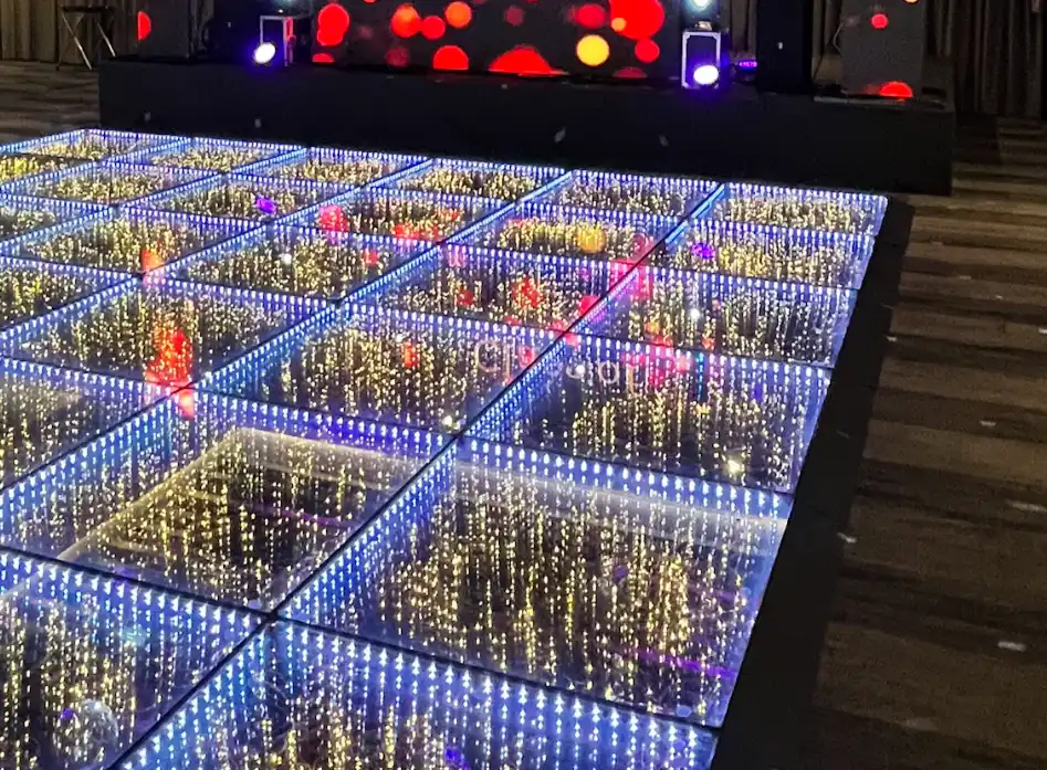 Pista LED 3.66x2.44m