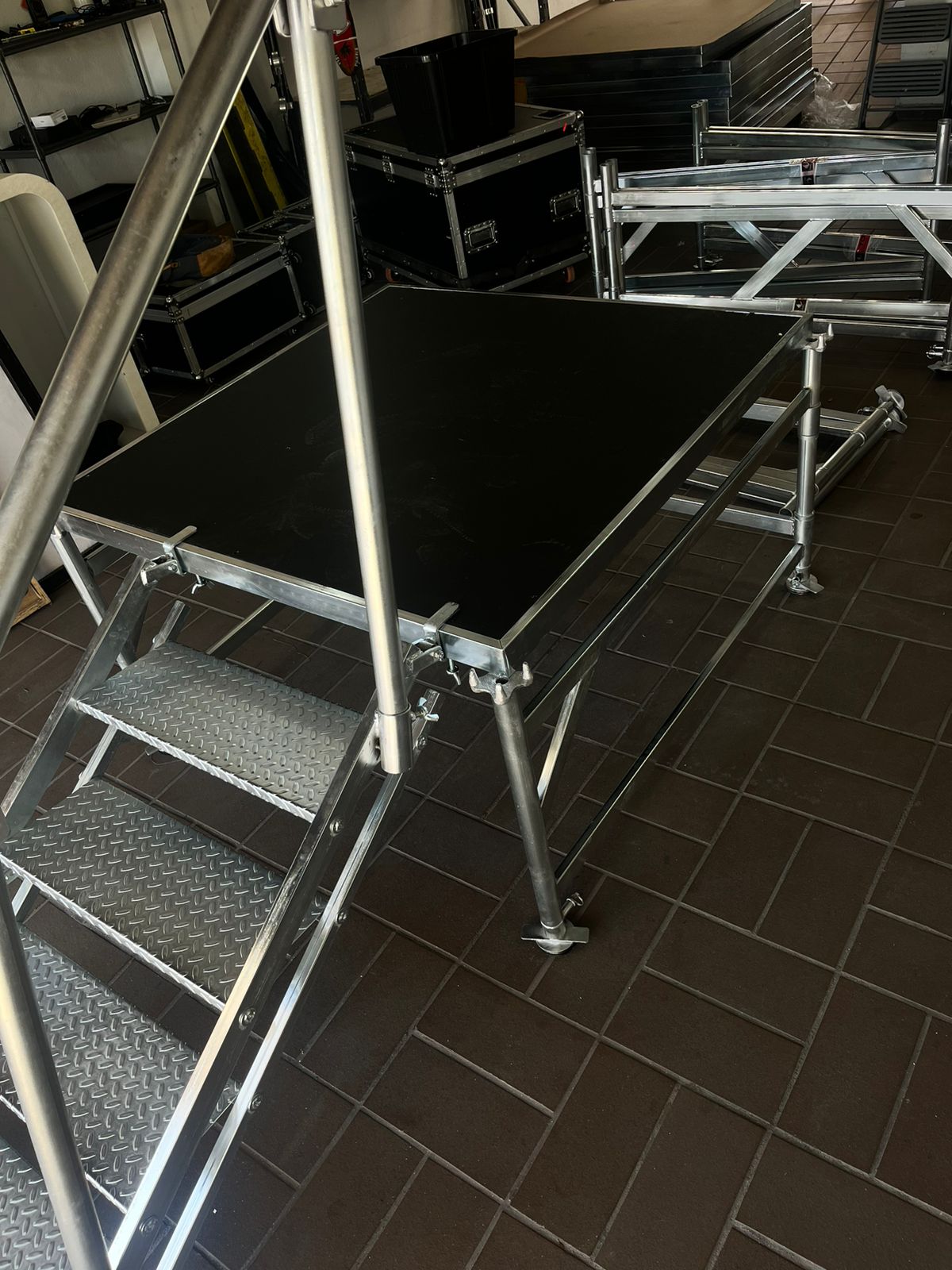 Tarimas y Escenarios 1